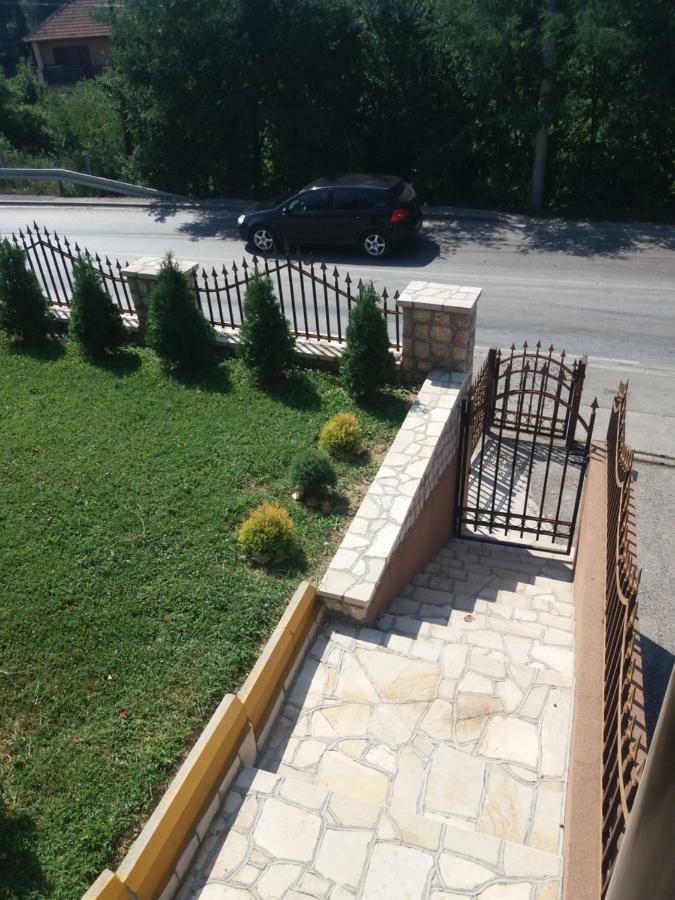 Apartmani Nedim Dubrave Gornje Ngoại thất bức ảnh