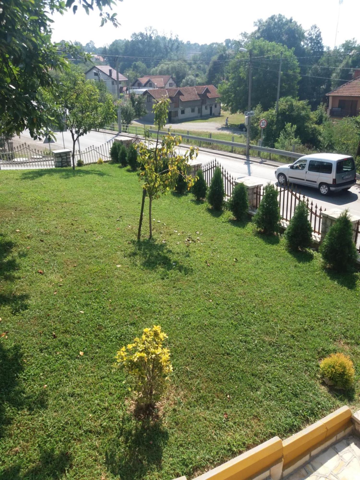 Apartmani Nedim Dubrave Gornje Ngoại thất bức ảnh